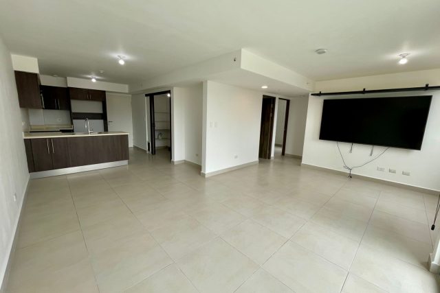 Se alquila apartamento en condominio en San Pablo de Heredia