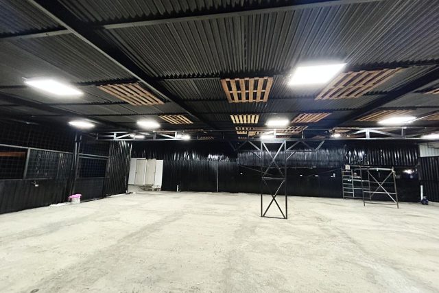 Se alquila local comercial en San Joaquín de Heredia