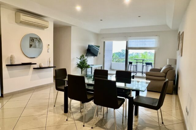 Apartamento Amueblado en Alquiler en Trejos Montealegre, Escazú
