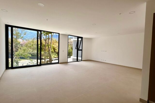 Apartamento en Alquiler con Línea Blanca en Escazú