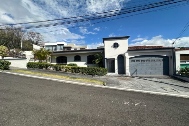 Casa en Venta en Pozos de Santa Ana