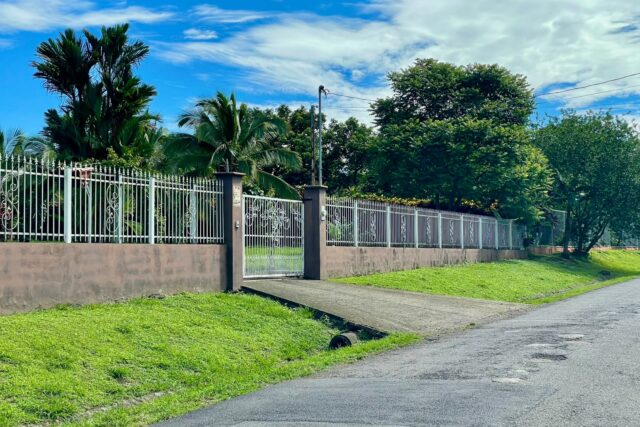 Finca de Lujo en Venta en Esparza